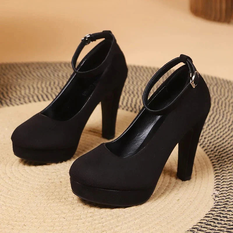 Zafira – Elegant Platform Shoes