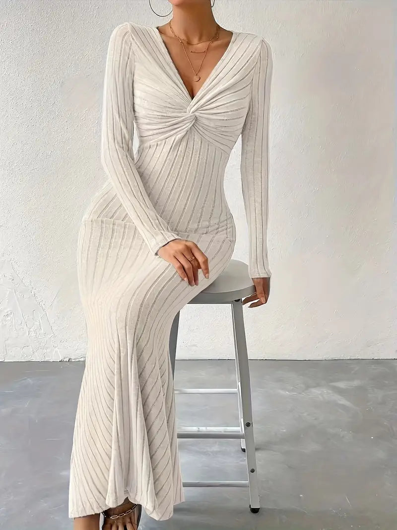 Louisa – Sexy Knitted Maxi Dress