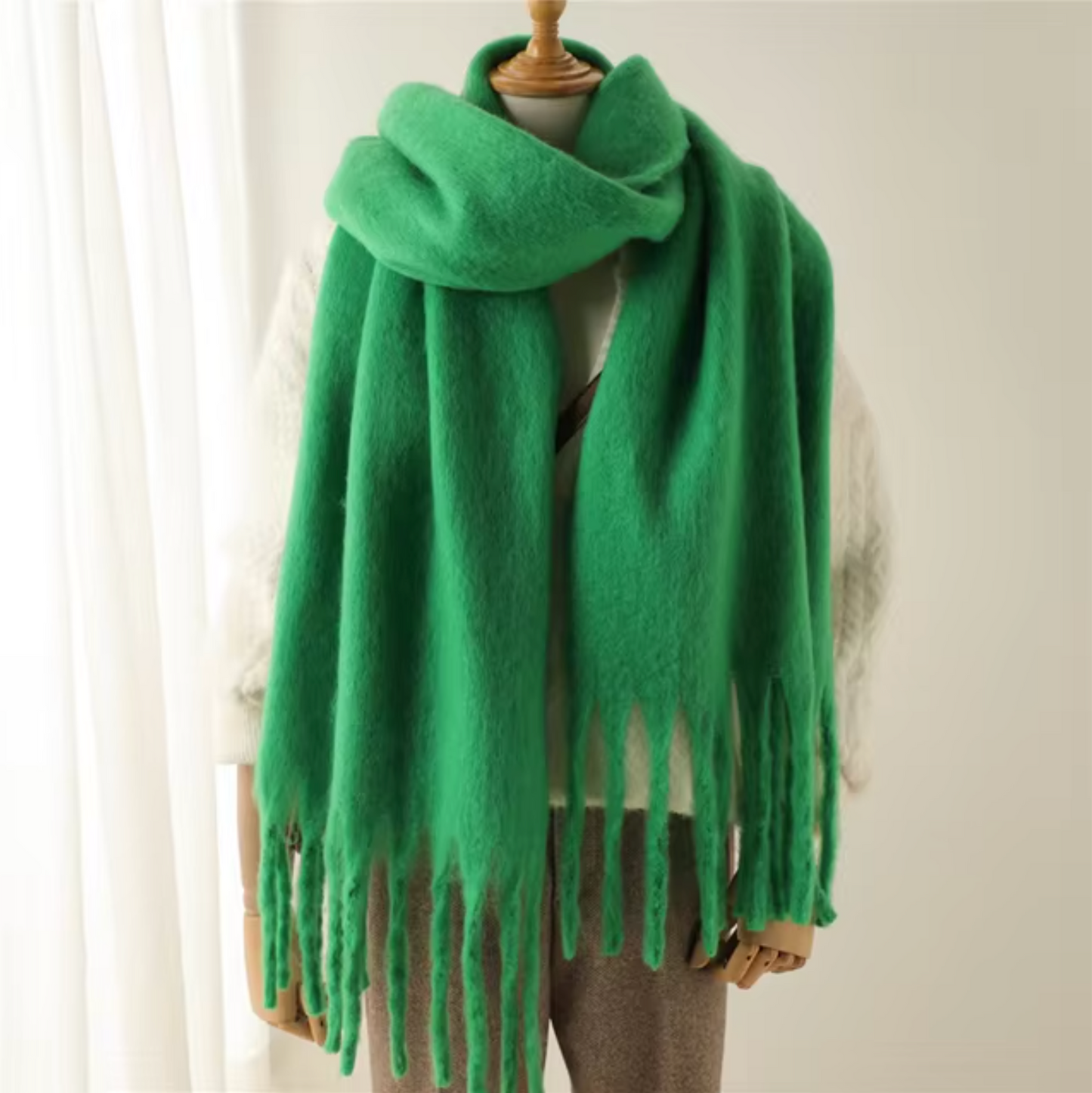 Oneka - Cashmere Winter Scarf