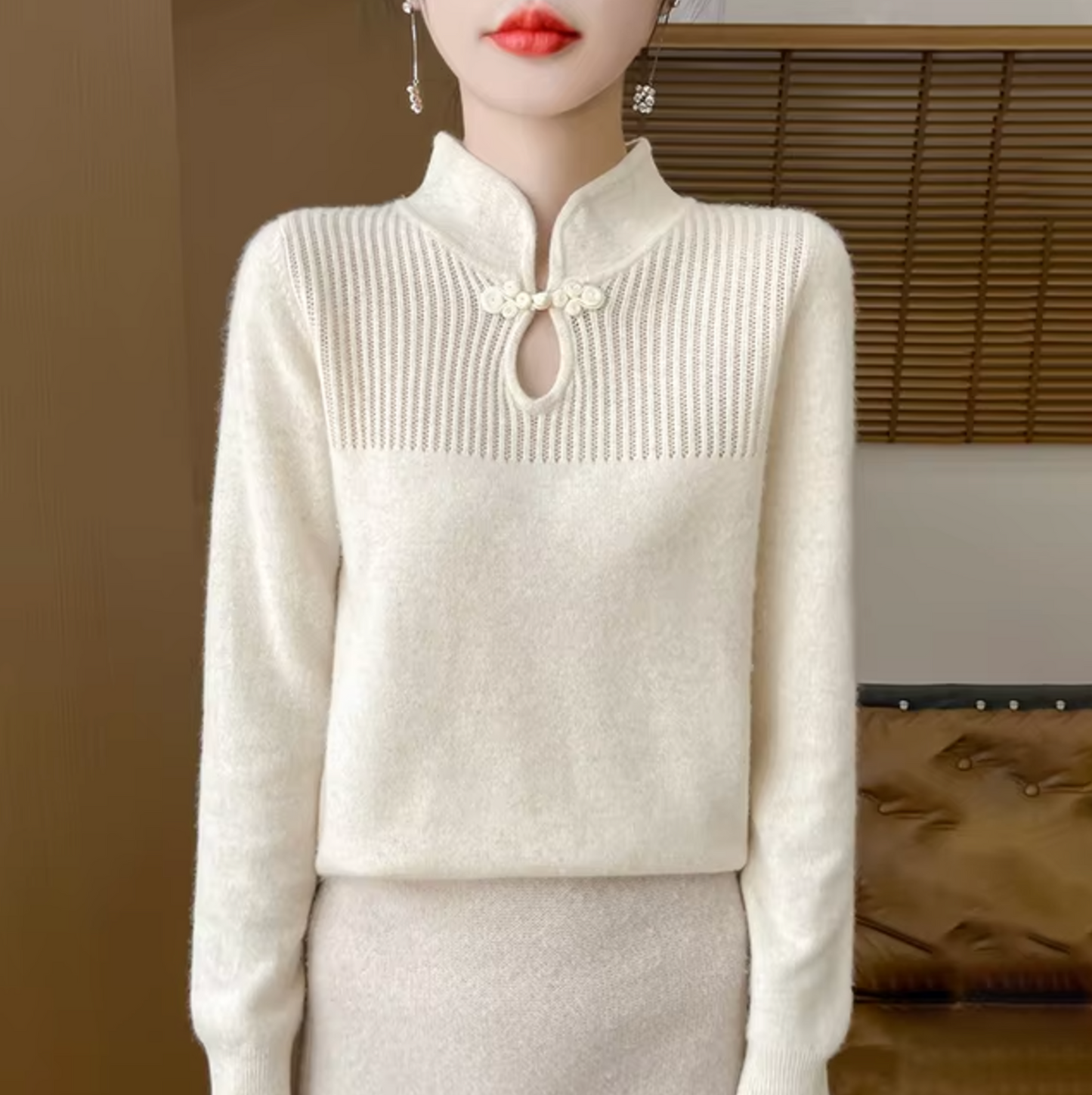 Audrina – Knitted Wool Sweater with Stand-up Collar