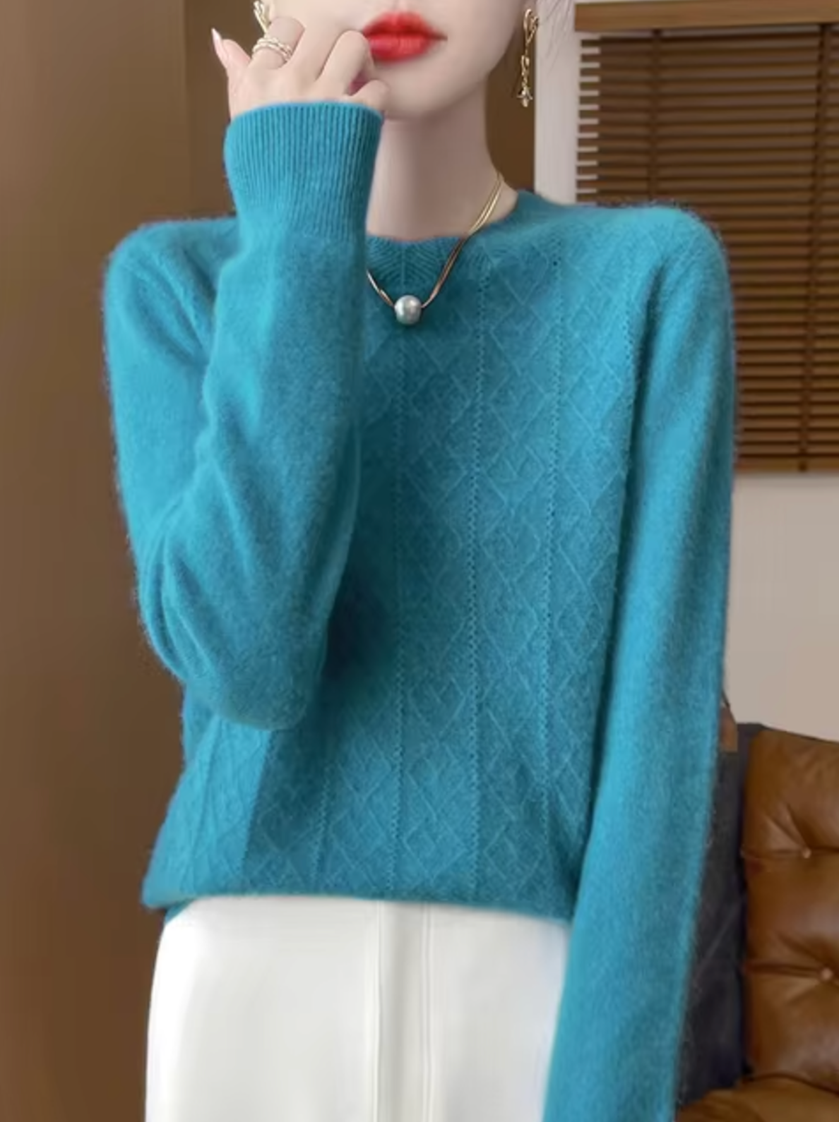 Akia – Cashmere Wool Knit Sweater