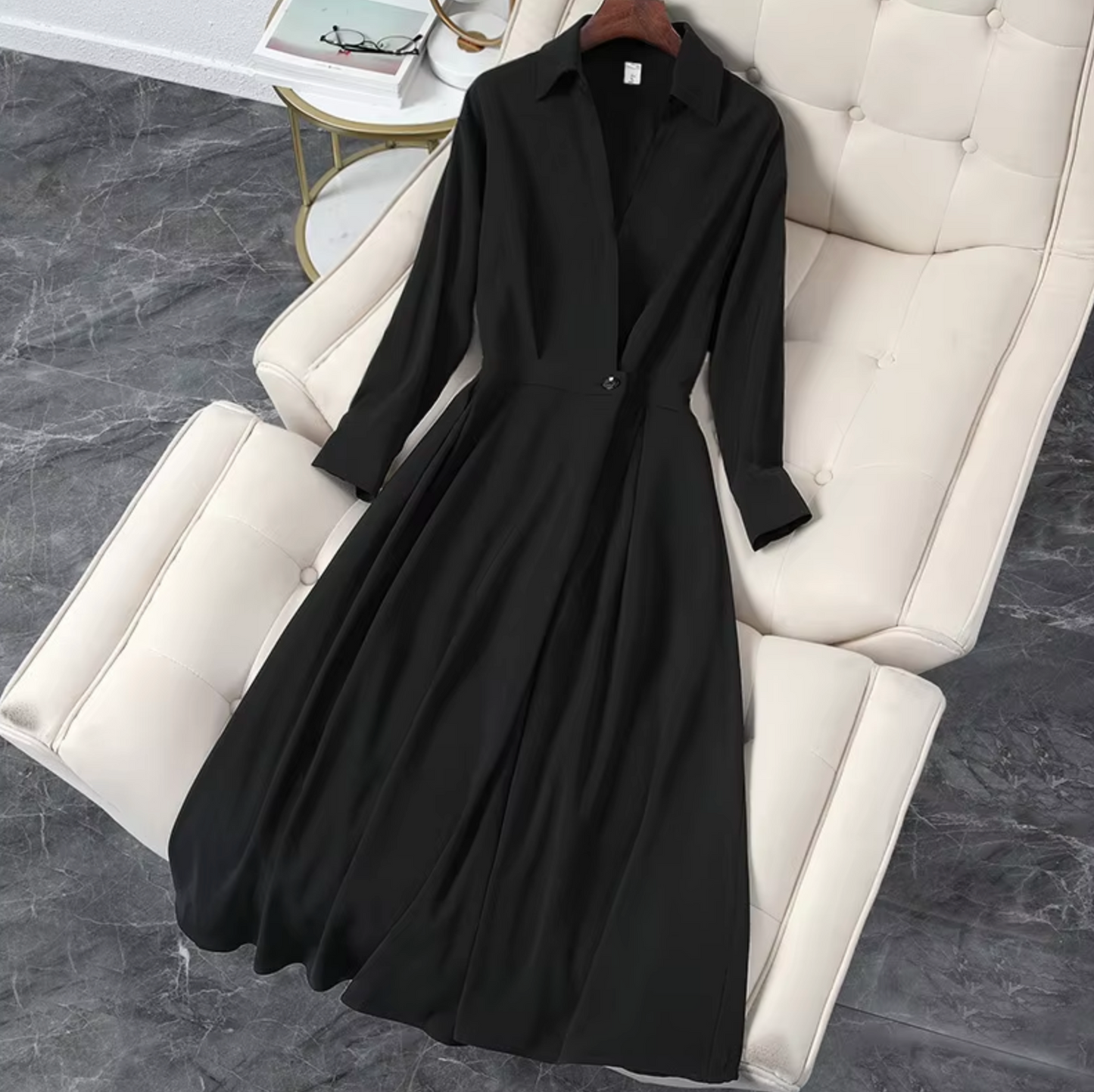 Charlotte - Elegant Long-Sleeved Dress