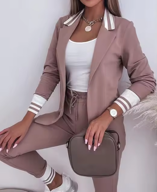 Yanna – Blazer and Pants Set