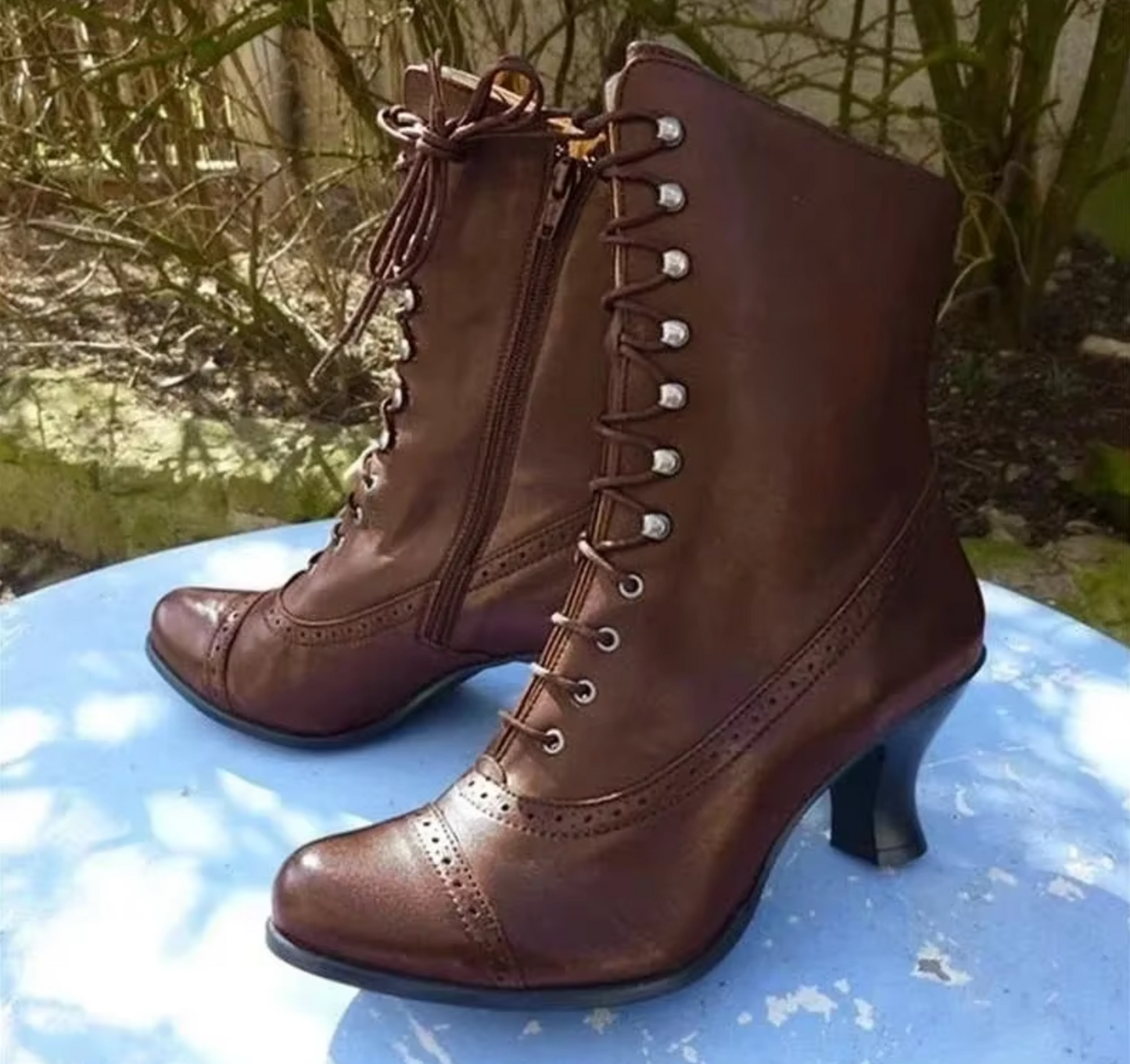 Shiloh – Leather Lace-Up Boots