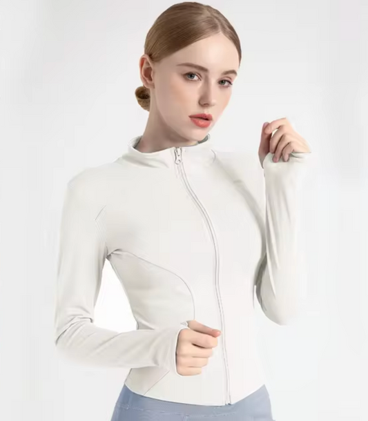 Kelly – Slim Fit Long Sleeve Yoga Top