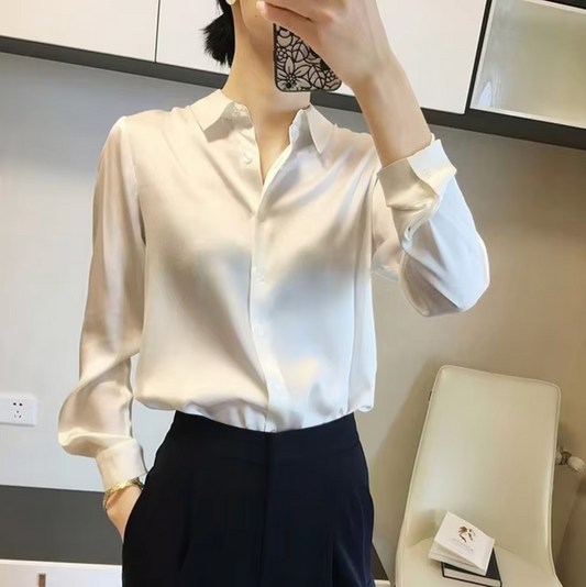 Paige – Elegant Satin Blouse