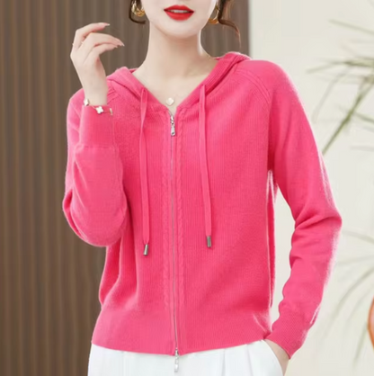 Kiana – Knitted Cashmere Hoodie