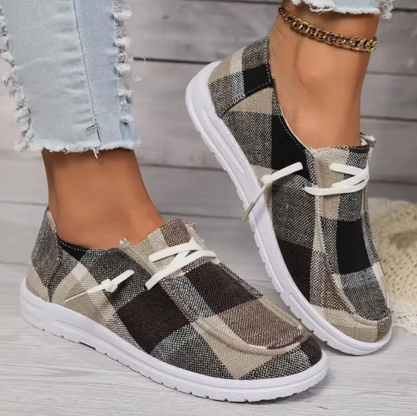 Susan – Lightweight Slip-on Sneakers