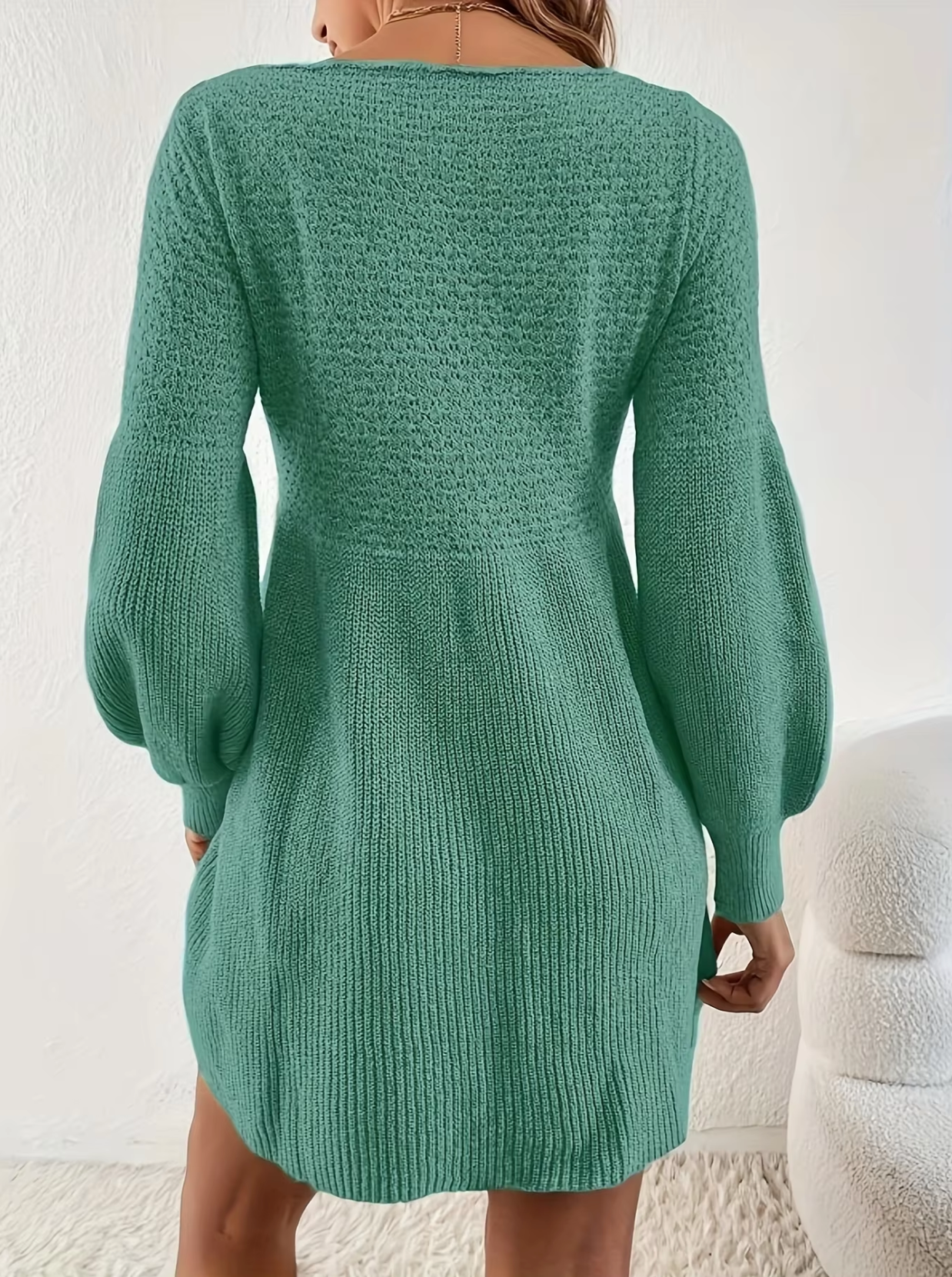 Varga – Elegant Knitted Sweater Dress