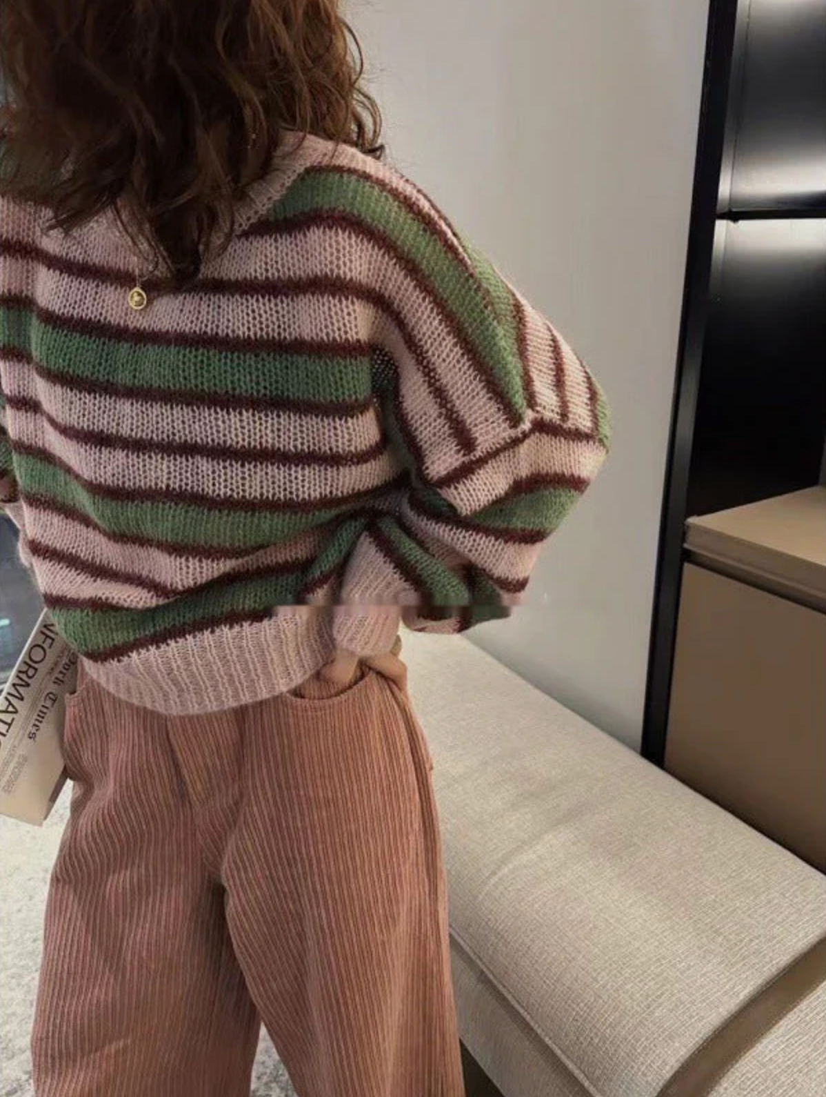 Hanako - Cozy Knitted Striped Sweater