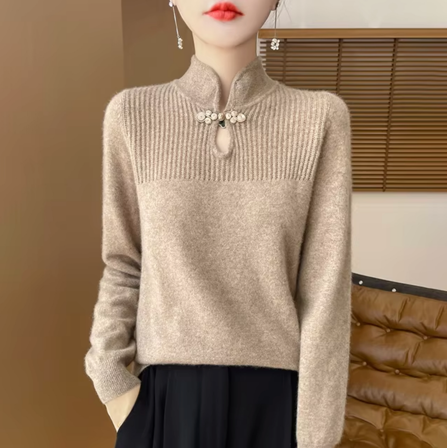 Audrina – Knitted Wool Sweater with Stand-up Collar