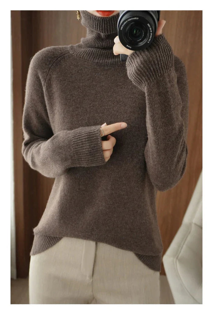 Anissa – Wool and Cashmere Turtleneck Sweater