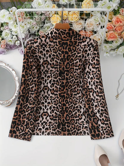 Scarlett – Elegant Leopard Print Blazer