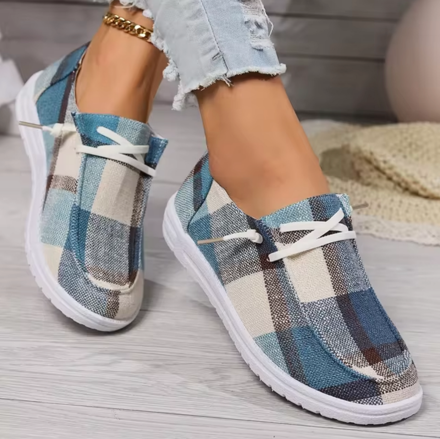 Susan – Lightweight Slip-on Sneakers