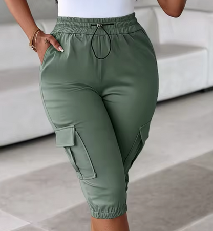 Katie – Knee-length Cargo Pants