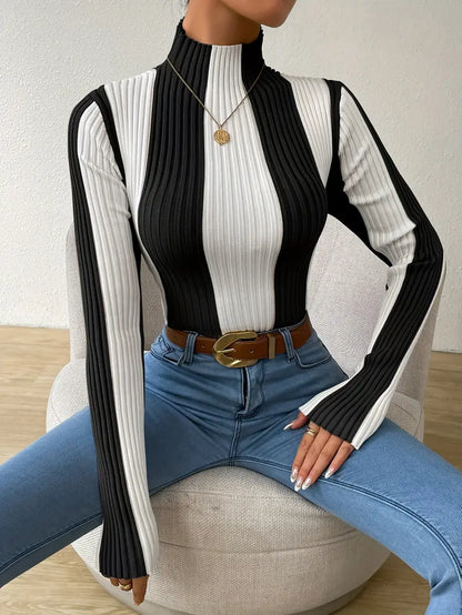 Julee – Striped Turtleneck Sweater