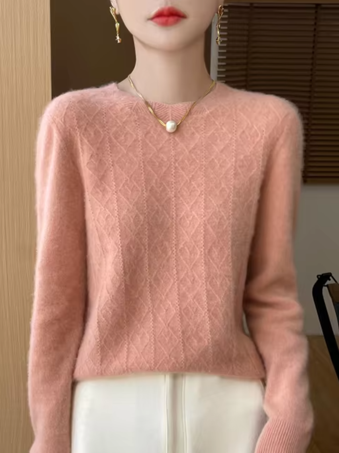 Akia – Cashmere Wool Knit Sweater