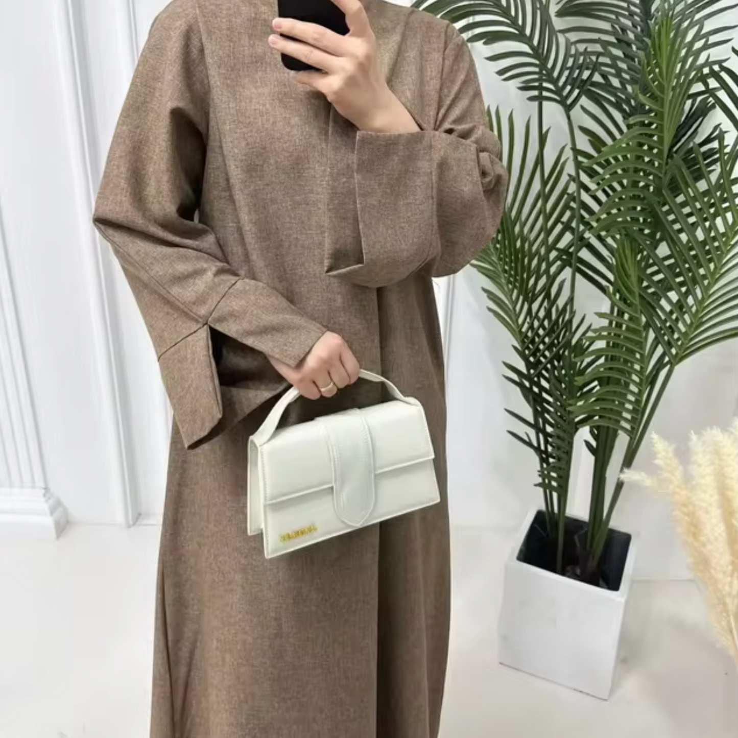 Tiffany – Closed Linen Abaya Dress