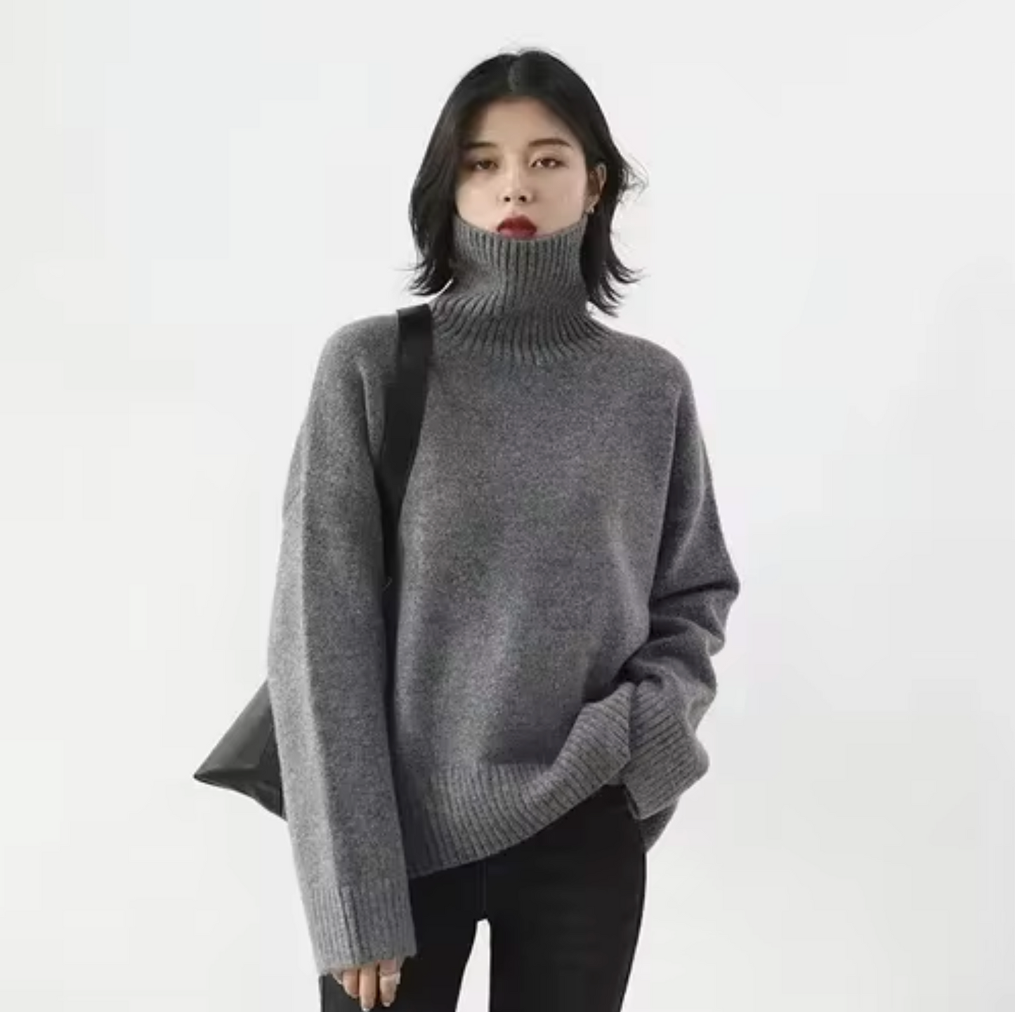 Tania - Loose Turtleneck Sweater