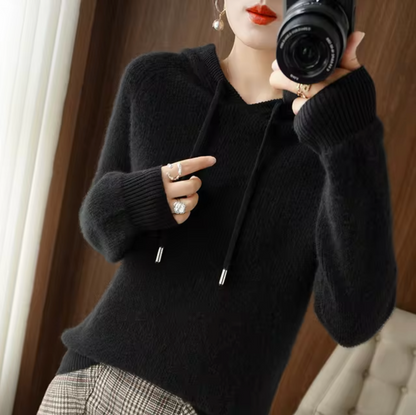 Cenna – Knitted Cashmere Hoodie