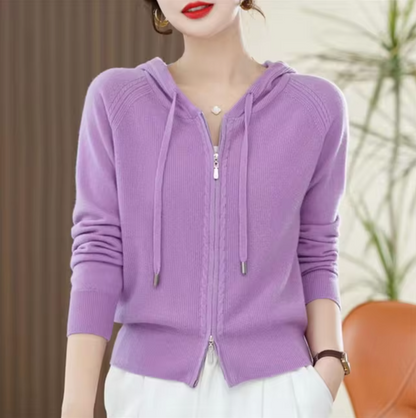 Kiana – Knitted Cashmere Hoodie