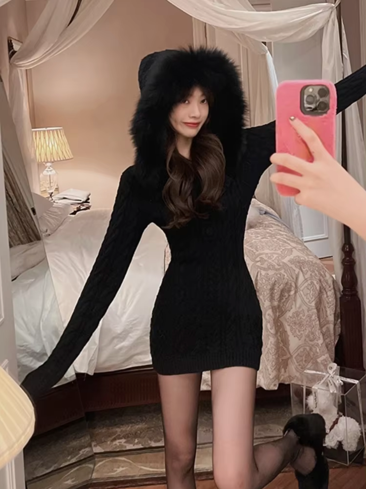 Maren - Knitted Hoodie Dress