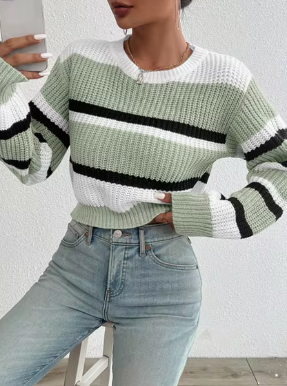 Azalea – Knitted Cropped Sweater