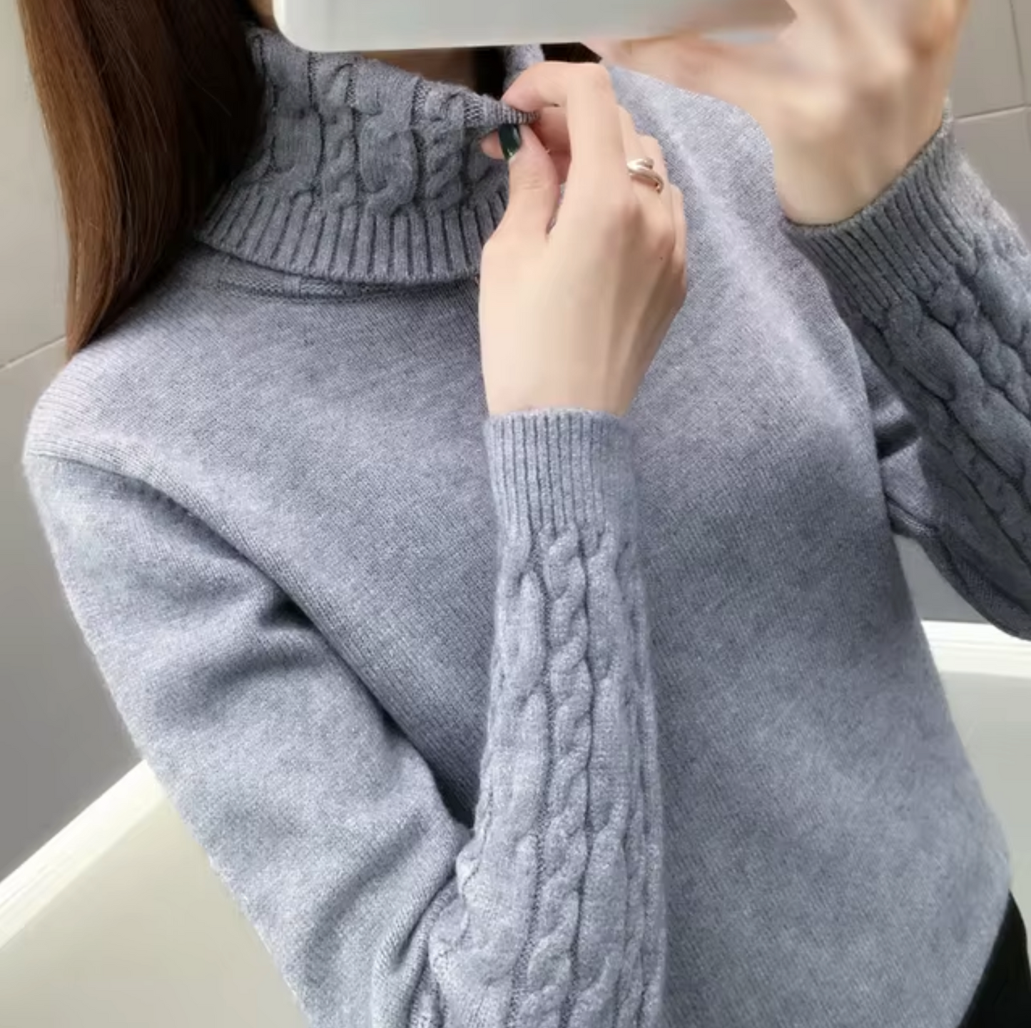 Althea – Wool Turtleneck Sweater