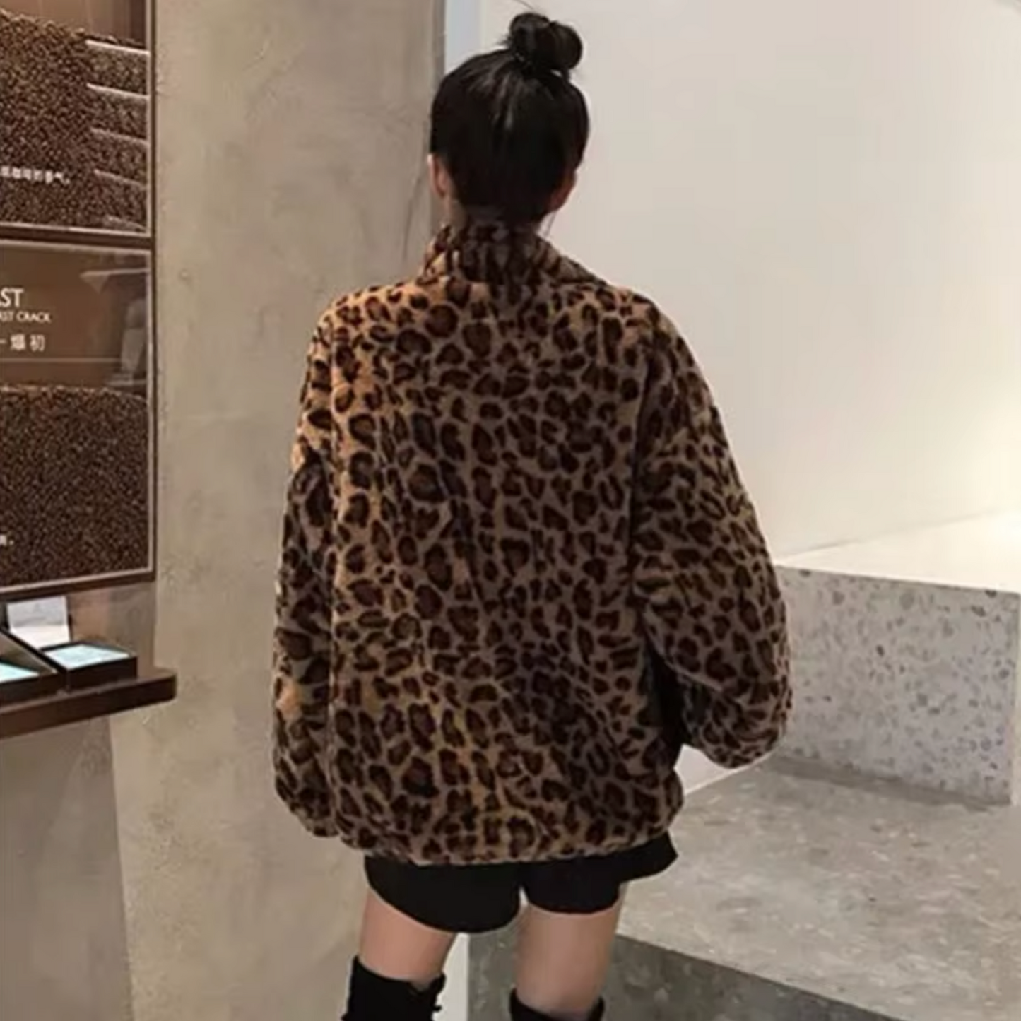 Breigh – Leopard Print Zip Up Fur Jacket