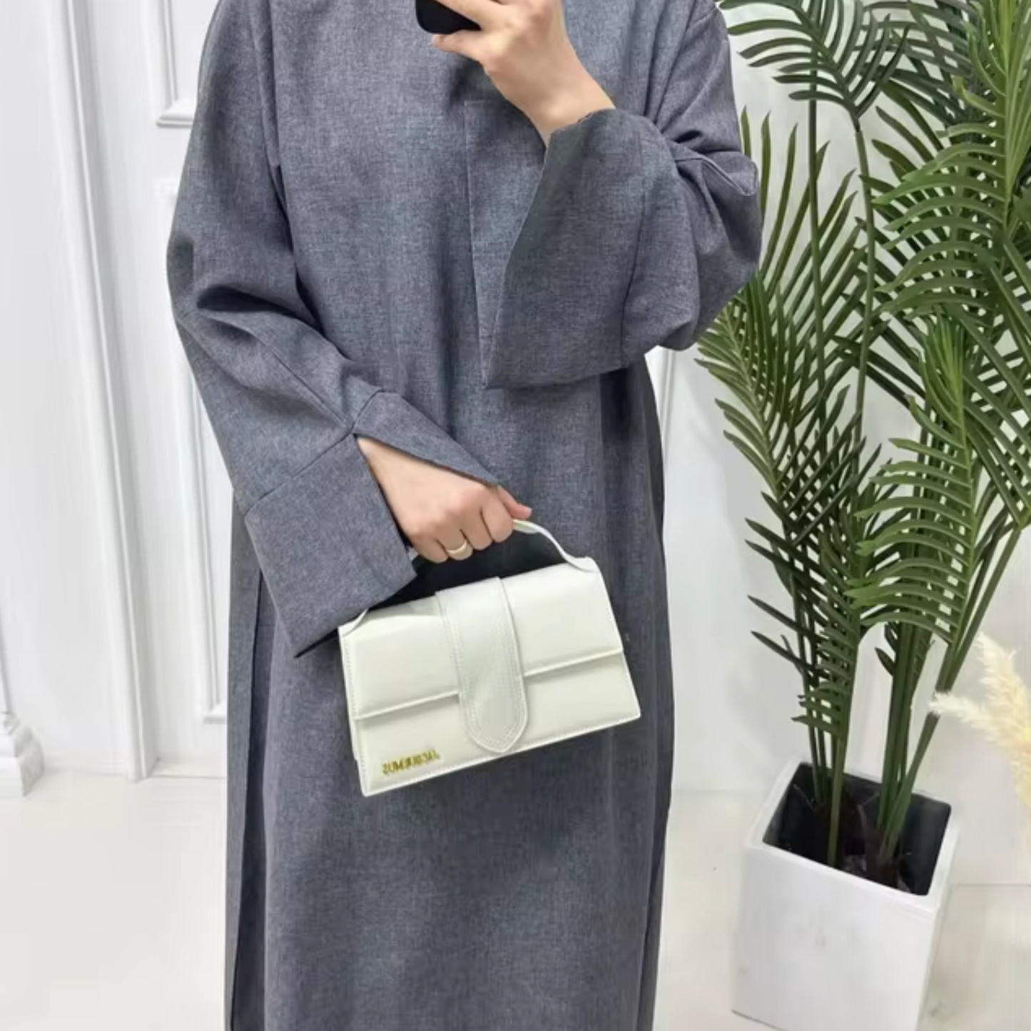 Tiffany – Closed Linen Abaya Dress