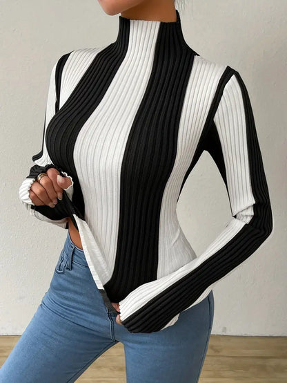 Julee – Striped Turtleneck Sweater