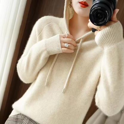 Cenna – Knitted Cashmere Hoodie