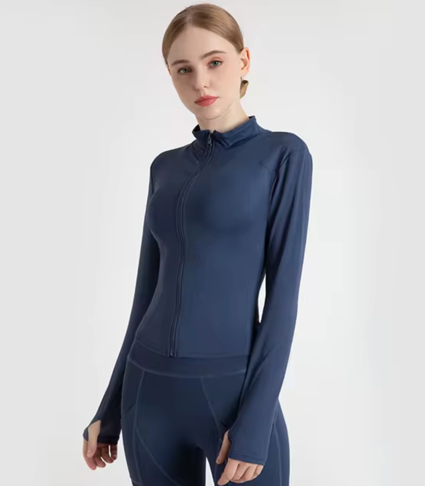 Kelly – Slim Fit Long Sleeve Yoga Top