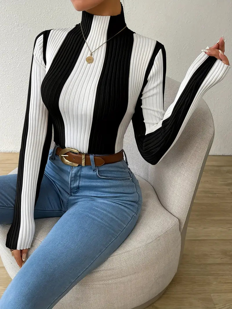 Julee – Striped Turtleneck Sweater