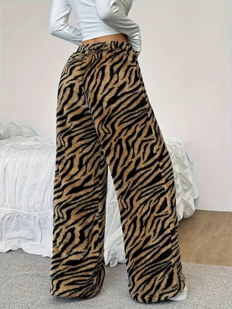 Yeong - Tiger Print Plush Pants