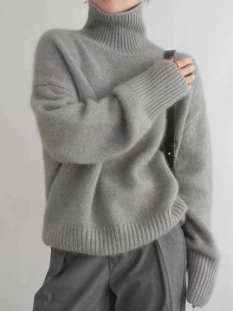 Léa - Turtleneck sweater