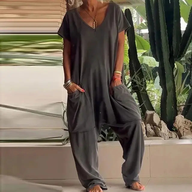 Ynna – Loose V-neck Jumpsuit