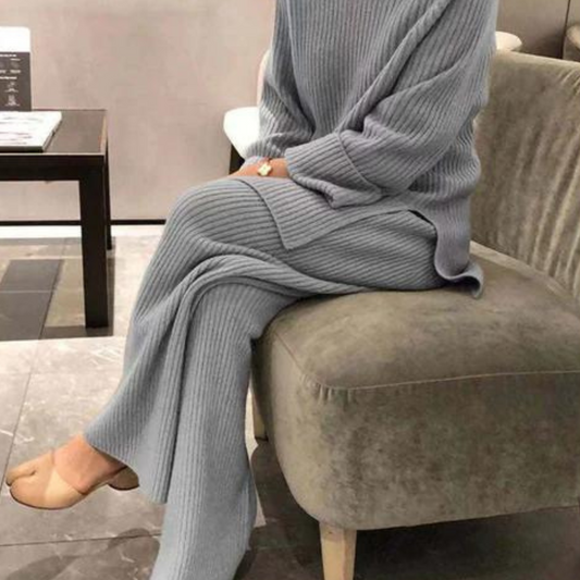 Samantha - Casual Knit Sweater and Pants Set