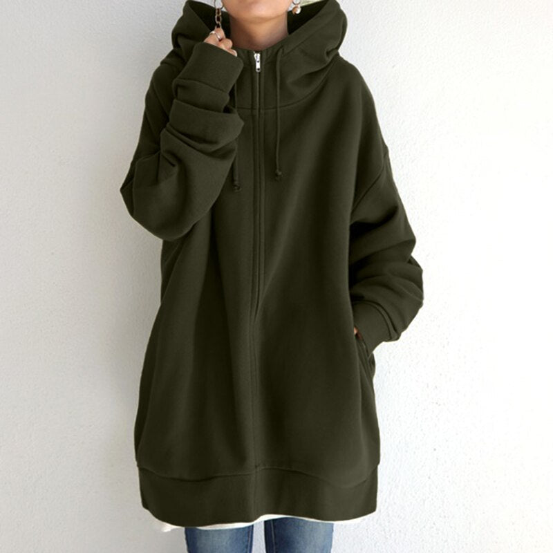 Cassandra - Cozy Winter Pullover Hoodie in Plus Size