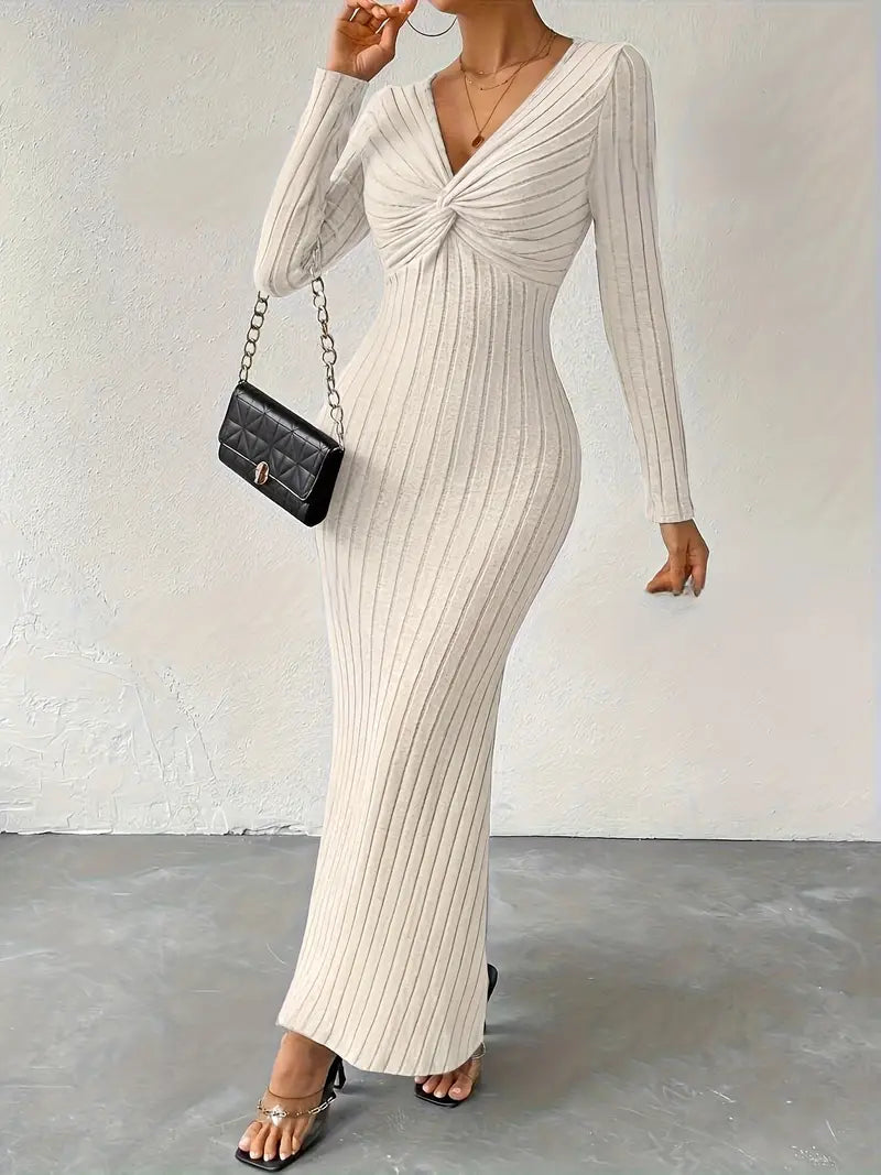 Louisa – Sexy Knitted Maxi Dress