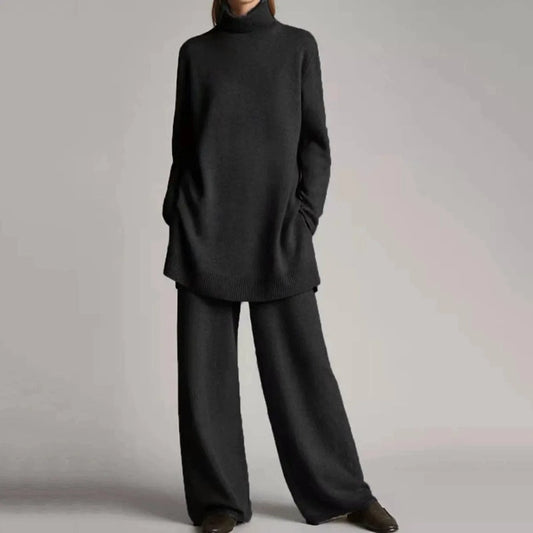 Vonda – Knitted Turtleneck Top and Pants