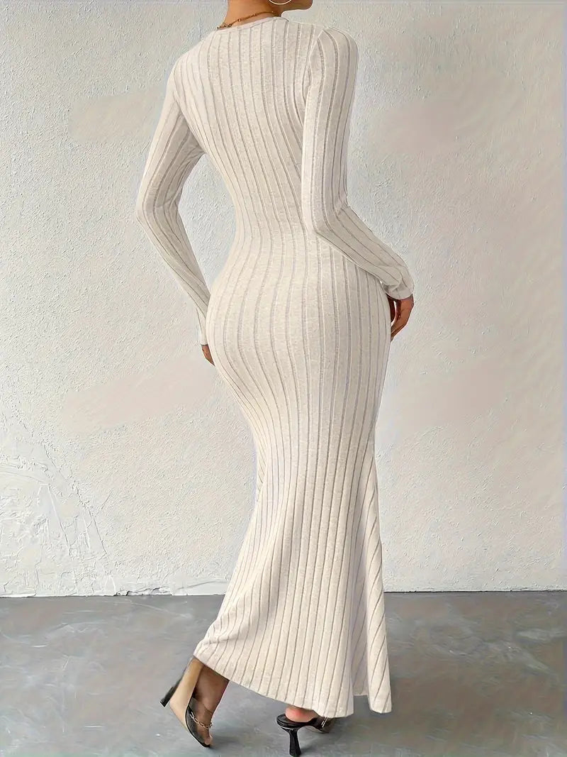 Louisa – Sexy Knitted Maxi Dress