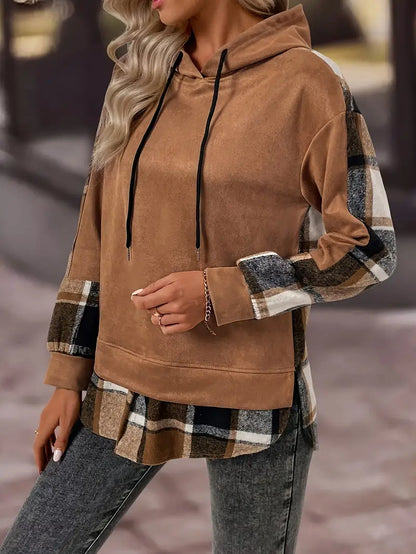 Naila – Stylish Plaid Hoodie