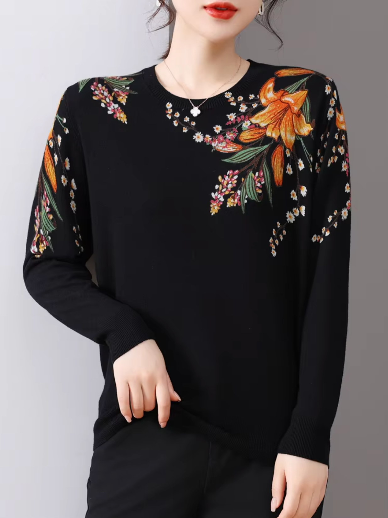 Courtney – Floral Cotton Sweater