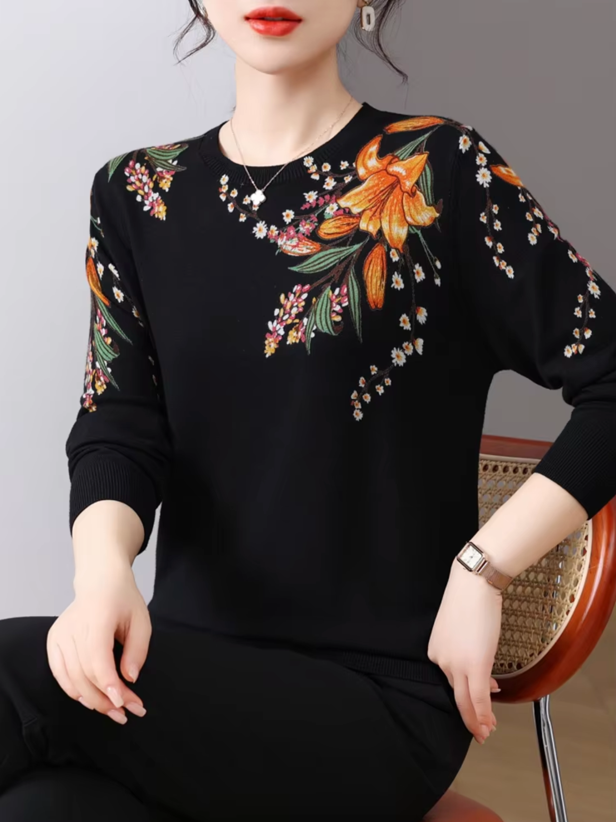 Courtney – Floral Cotton Sweater