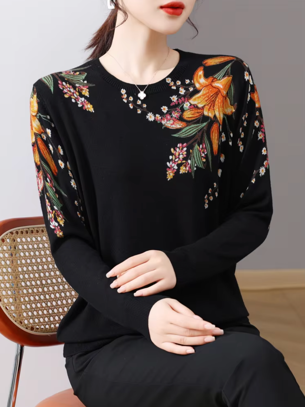 Courtney – Floral Cotton Sweater