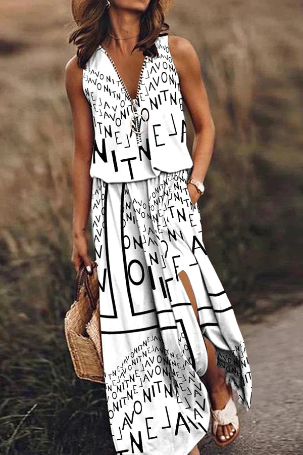 ADA - Dress with text print