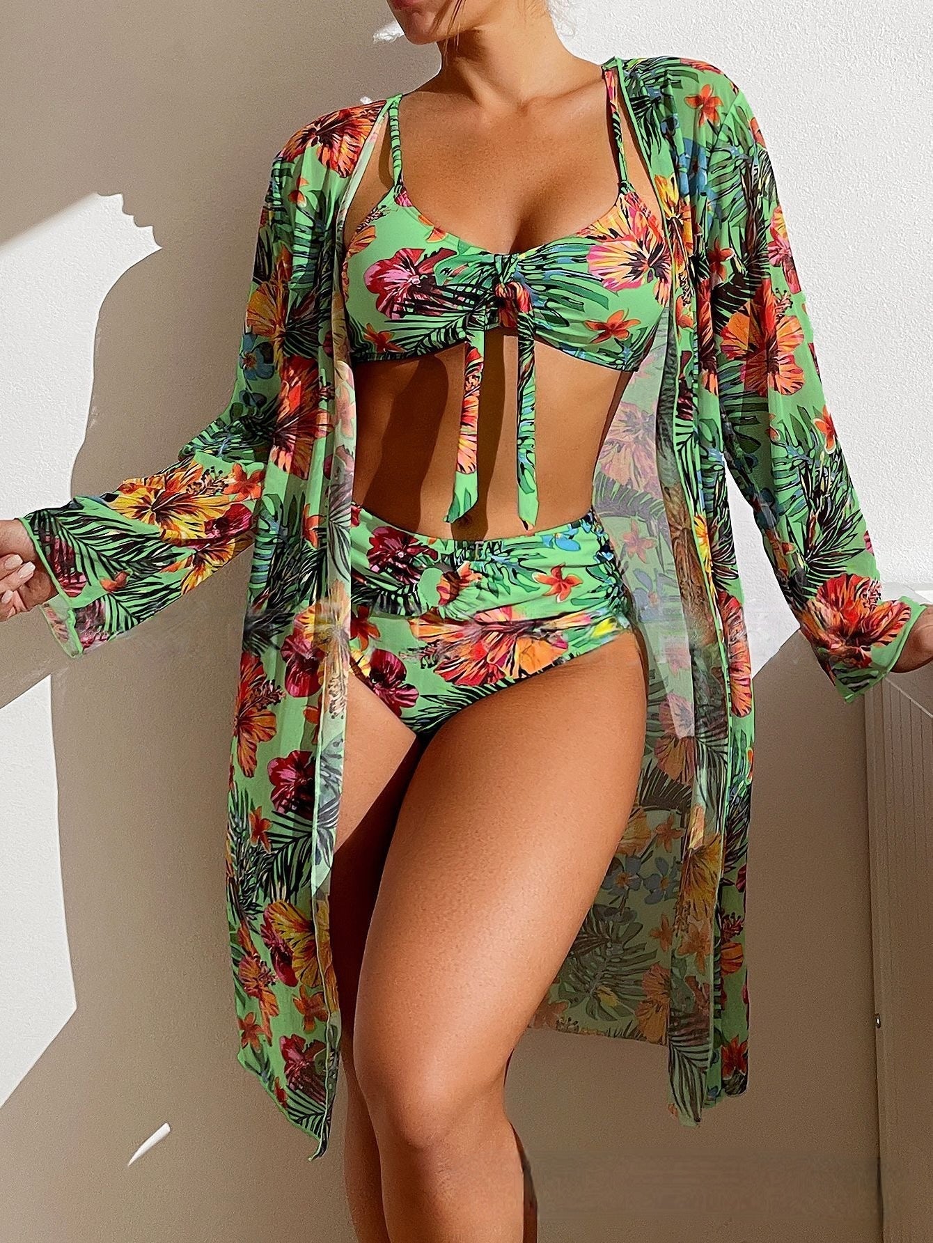 Monica - Stylish bikini set for summer '24