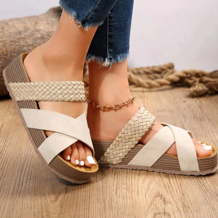 Sibyl - Orthopaedic fashion sandals