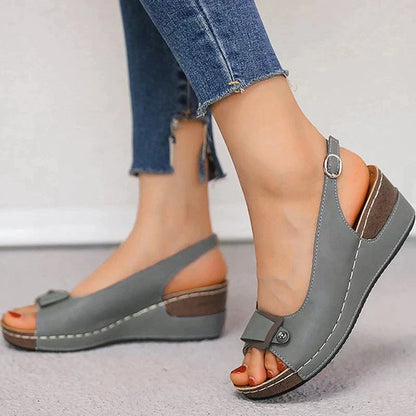 CAROLINA - Orthopaedic sandals with soft heels